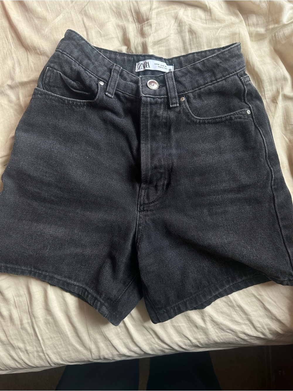NWOT Zara Denim Shorts